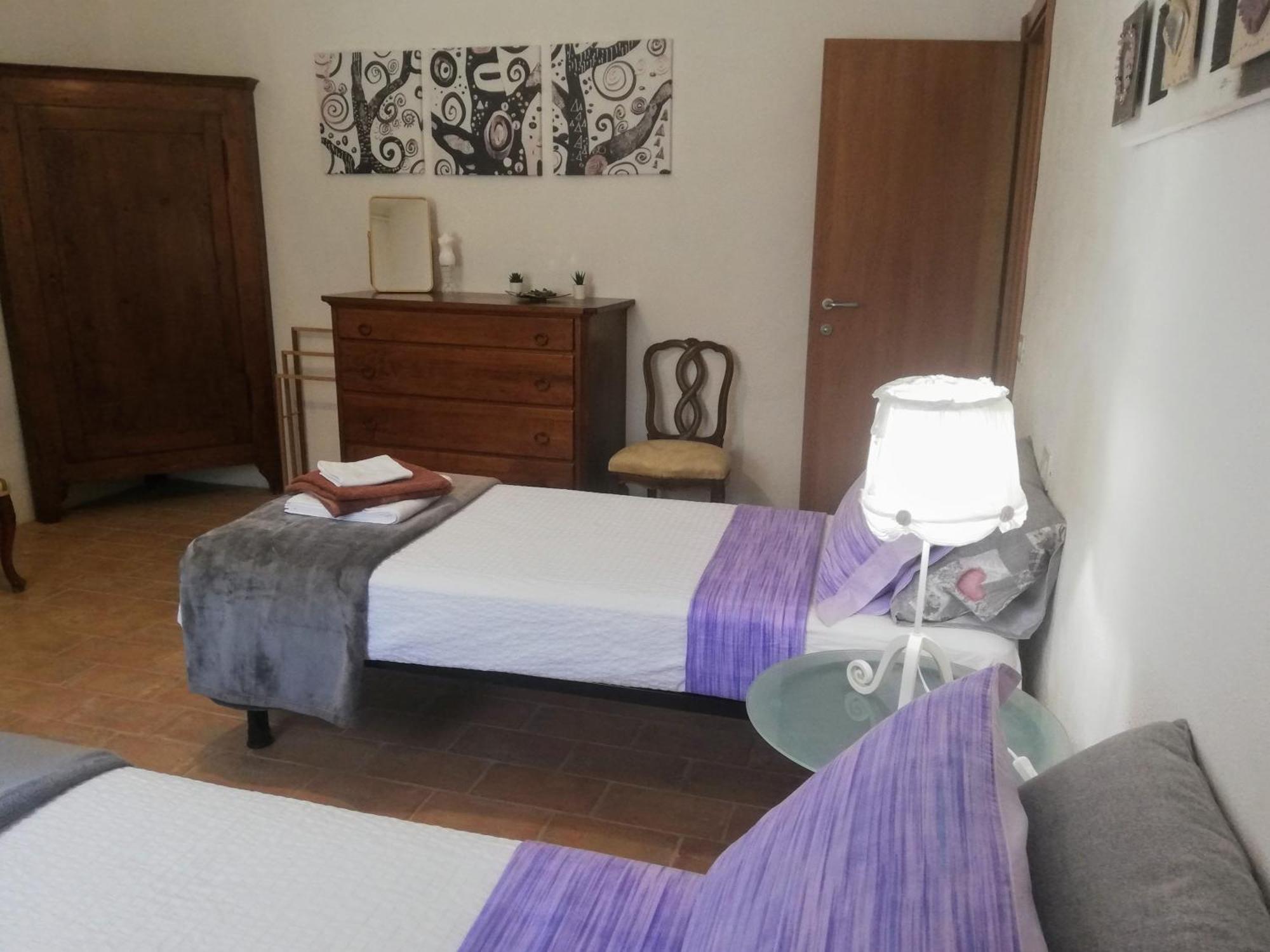 Le Ginestre Apartments Assisi Szoba fotó
